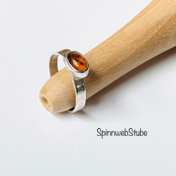 Schmaler Bandring aus Silber Bernstein