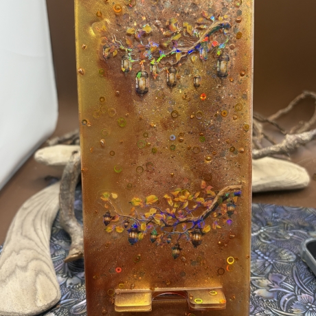 Smartphone Halter/Ständer Handgefertigt aus Epoxidharz 
