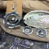 Handgefertigtes Schmuckset „Meereswirbel“  Spiralförmig Resin 