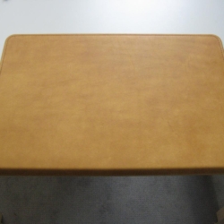 Schreibtischunterlage Leder gewinkelt 60x45 cm in 24 Farben