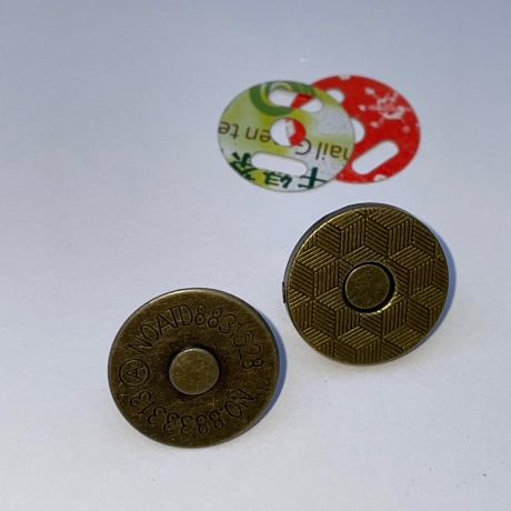 Magnetverschluss 18 mm flach altmessing Magnetdruckknopf