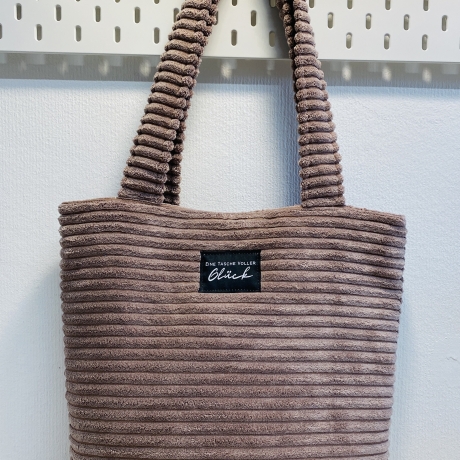 Damen Cordtasche  Shopper  aus Breitcord beere handmade 