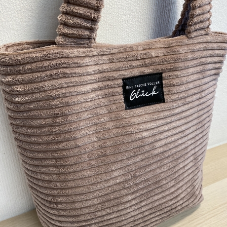 Damen Cordtasche  Shopper  aus Breitcord beere handmade 