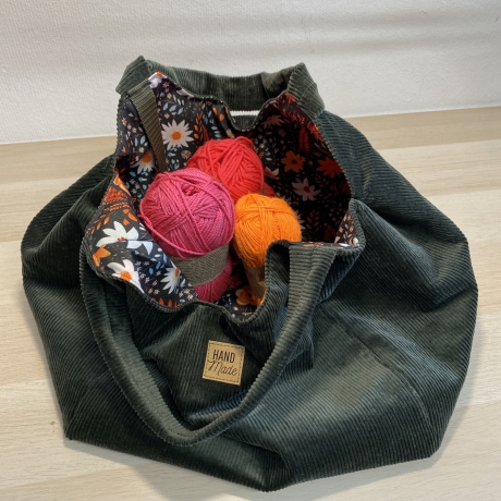 Damen Cordtasche  Shopper  Projekttasche Cord grünhandmade 