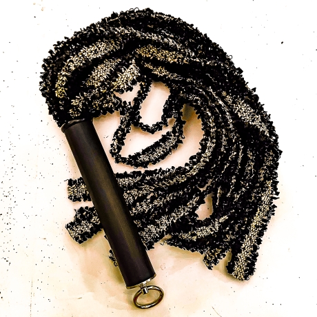 Madame Coco. 61cm/24 Fashion Flogger 