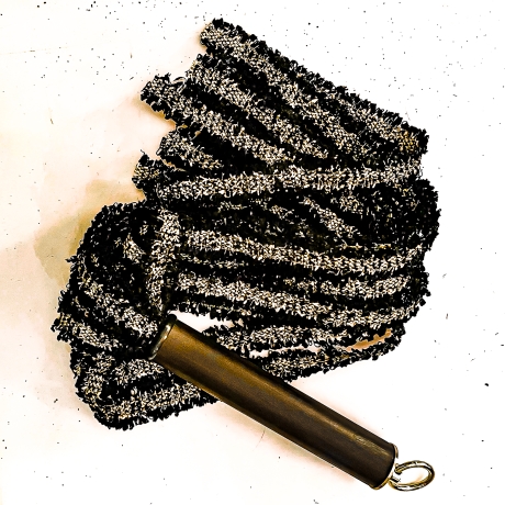 Madame Coco. 61cm/24 Fashion Flogger 