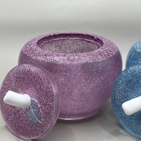 2er Set Apfel Dosen aus Harz – Pink & Blau – Glitzer – Handmade)