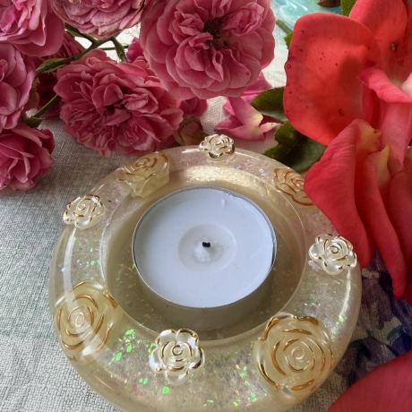 Handmade Teelichthalter Set aus Epoxidharz – Geschenkiee 