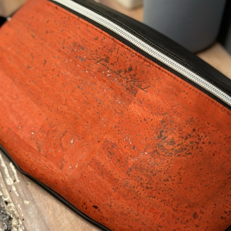 Bauchtasche BASY aus Kunstleder und Kork