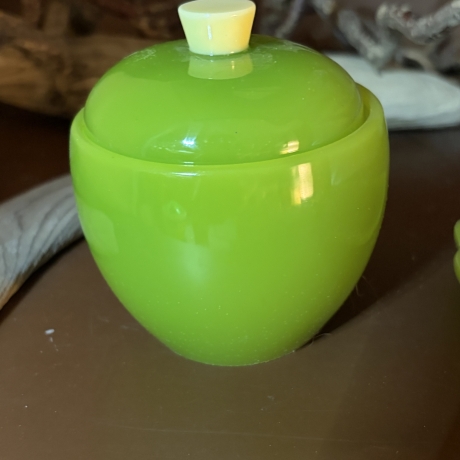 Handmade Epoxidharz Set in leuchtendem Apfelgrün 