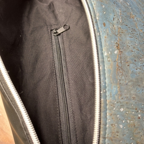 Bauchtasche BASY aus Kunstleder und Kork