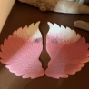 Handmade Engelsflügel aus Epoxidharz – Rosa & Weiß mit Glitzer 