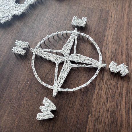 Weltkarte, String Art, Fadenbild, 80 x 40 cm