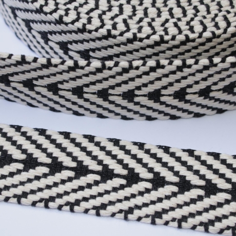 Gurtband Baumwolle Fischgrät schwarz natur 40 mm Chevron recycelt