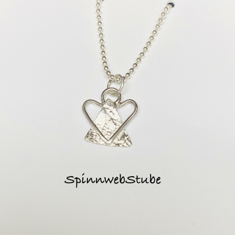 Anhänger aus Silber „Engelchen“