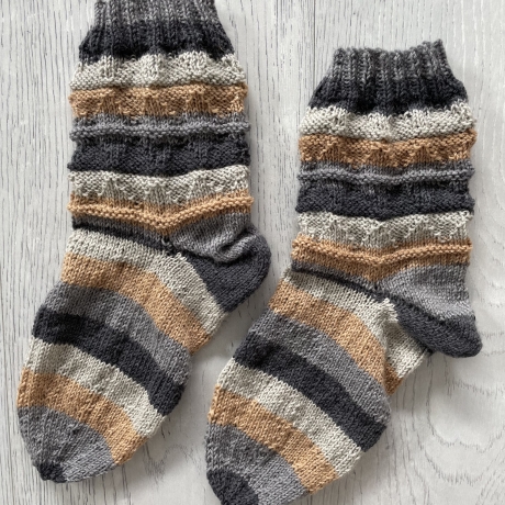 Handgestrickte  Socken Gr. 37/38