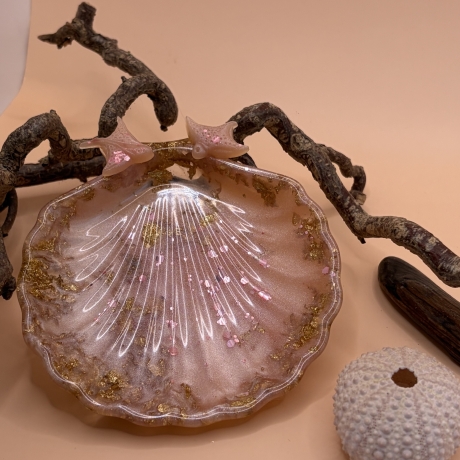 Handgemachte Seifenschale Muschel aus Epoxidharz  Rosa Gold Klar 
