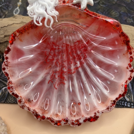 Handgemachte Seifenschale aus Epoxidharz – Muschel mit Glitzer