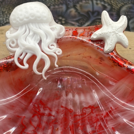 Handgemachte Seifenschale aus Epoxidharz – Muschel mit Glitzer