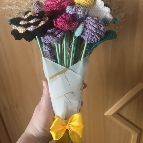 Blumenstrauß gehäkelt 