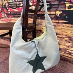 Kunstleder Tasche XXL Stern groß mintgrün