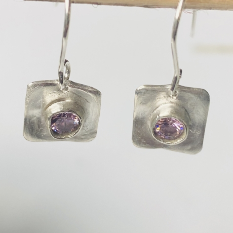 Hängeohrringe aus Silber „Rosa Zirkonia“