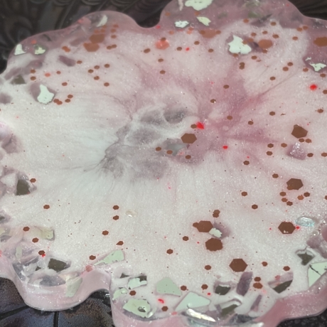 Handgemachte Untersetzer aus Epoxidharz  Rosa Blüten mit Glitzer