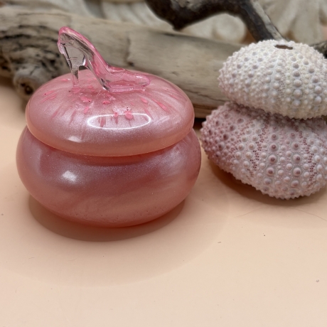 Kleine Handmade Schmuckdose „Pink High Heel“  