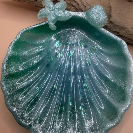 Handmade Seifenschale „Meereszauber“ 10 × 10 cm – mit Seestern 