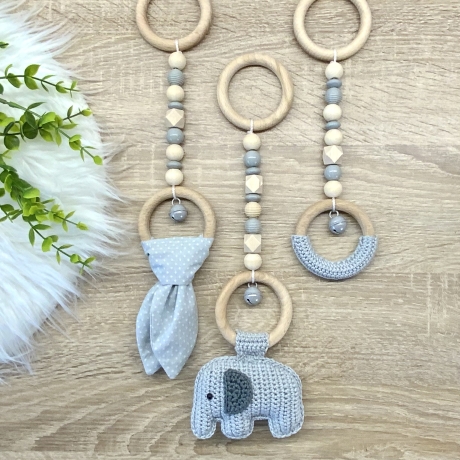 Spielbogen Anhänger Baby Gym Set gehäkelt Elefant Knisterohr grau