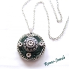 Kette kurz mit Anhänger grün silberfarben Upcycling