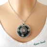 Kette kurz mit Anhänger grün silberfarben Upcycling