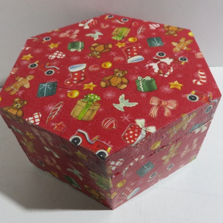 Holzschachtel für kleine Geschenke