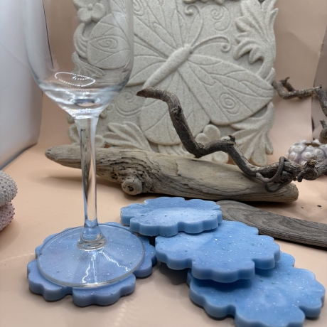 Handmade Untersetzer aus Epoxidharz Blau | Blüten Untersetzer | 