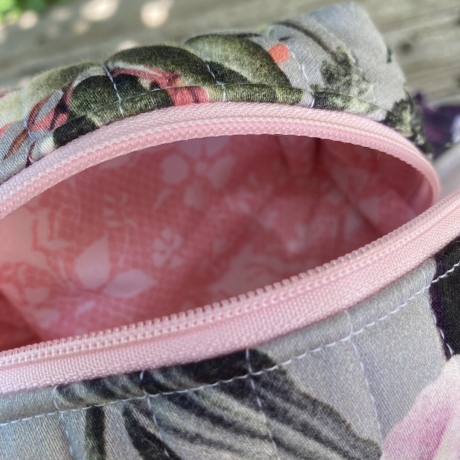 Kulturbeutel  | Boxy Bag gesteppt  | Blumen  | Kosmetiktasche