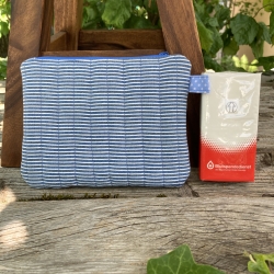 Gestepptes Täschchen Blau-Weiß gestreift | Upcycling 