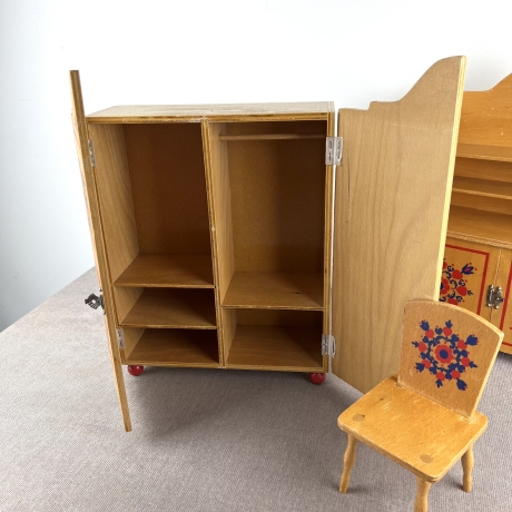 Vintage Puppenhausmöbel aus den 1970er Jahren original Sammler
