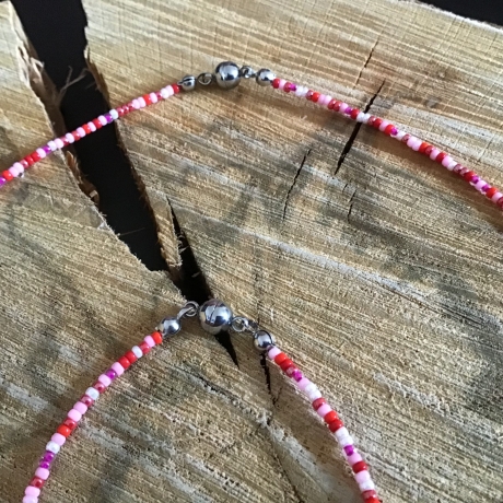 Schickes rot/rosa Miyuki-Glasperlen-Schmuckset 