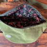 Bauchtasche, Hüfttasche aus grünem Feincord, Innenfach mit RV 