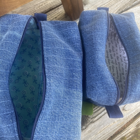 Kulturbeutel Boxy Bag gesteppt | Jeans Upcycling | groß