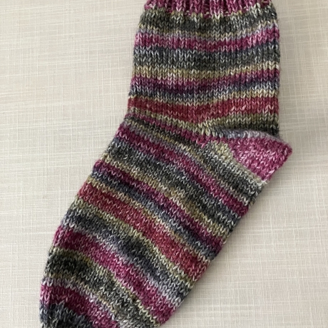 Handgestrickte  Socken Gr. 44/45 aus 6-fach Sockenwolle