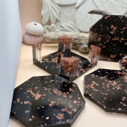 Handmade Untersetzer-Set aus Epoxidharz mit Halterung  Hexagon