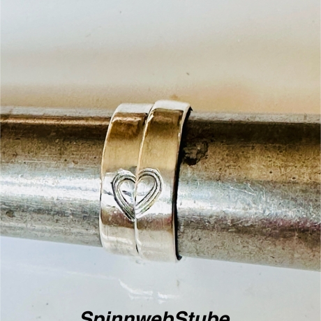 Partnerringe aus Silber „Graviertes Herz“ 2er Set
