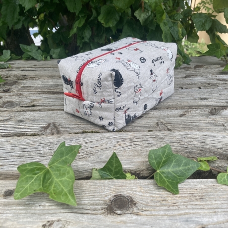 Kulturbeutel Boxy Bag | Katzen gesteppt | Aufbewahrung