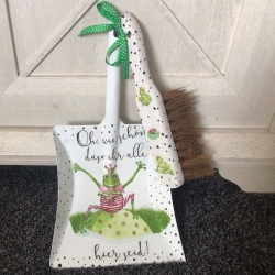 Kehrbesen Set - handmade -Geschenk - Frosch „Oh wie schön,.