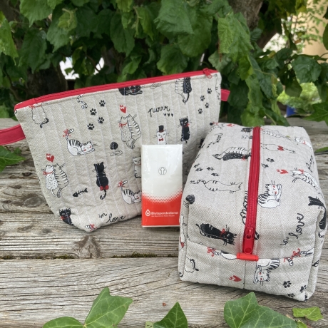 Kosmetiktasche | Katzen gesteppt | Kulturbeutel | Aufbewahrung