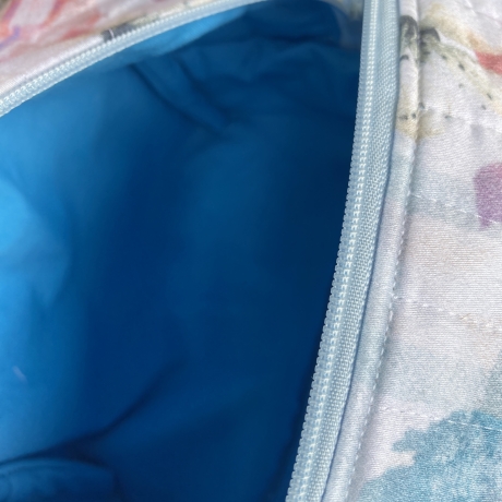 Kulturbeutel Boxy Bag | Aquarell-Blumen gesteppt | Kosmetiktasche