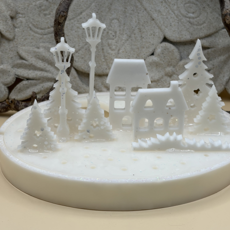 Handgefertigter Teelichthalter Winterlandschaft aus Epoxidharz