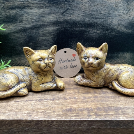 Katzenpärchen (2 Stück) handgefertigt aus Keramik