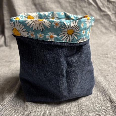 Wende Utensilo aus Jeans und Stoffen - 6 -